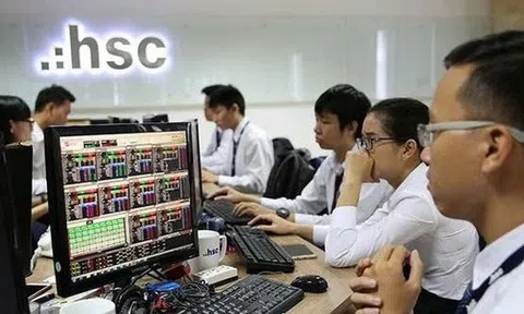 Lãnh đạo HSC không bán hết lượng cổ phiếu HCM đã đăng ký