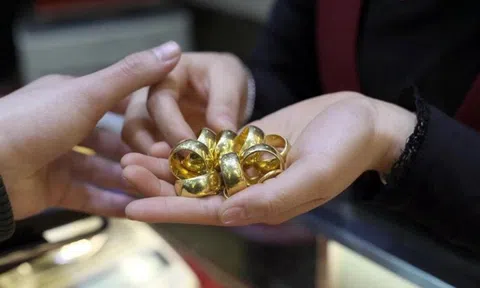 Giá vàng SJC, vàng nhẫn trơn chiều nay ngày 12/2