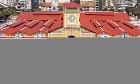 Đơn vị chỉnh trang sẵn sàng đổi màu sơn chợ Bến Thành