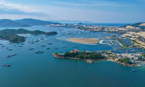 Thông tin xây cầu vượt biển qua vịnh Vân Phong là sai