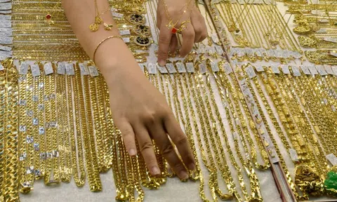 Trước ngày vía Thần Tài, giá vàng trong nước cao hơn thế giới tới 21 triệu đồng/lượng