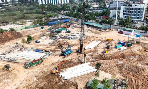 Toàn cảnh công trường đào hồ 12ha chống ngập phía Tây Hà Nội