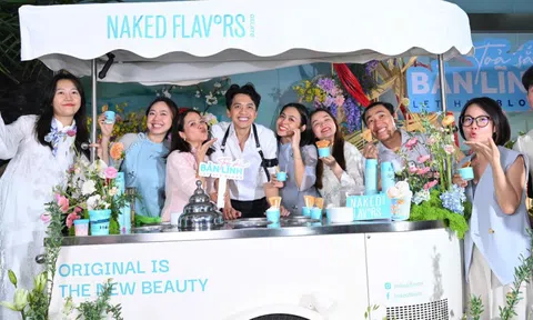 Chủ tịch ACB gây sốt mạng xã hội với clip tặng kem cho nhân viên nữ dịp 8-3