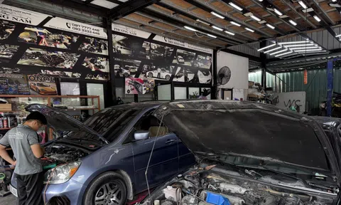 Xăng dầu tăng giá, làm sao chạy xe tiết kiệm hơn?