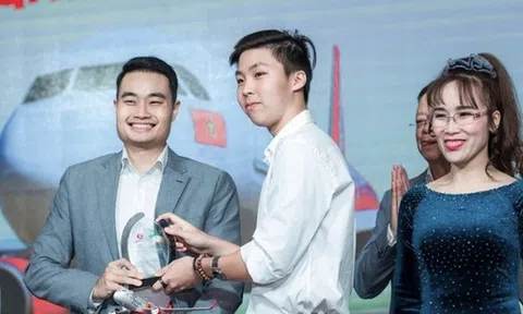 Con trai chủ tịch Hòa Phát, Vietjet Air chi nghìn tỷ đồng "bắt đáy" cổ phiếu