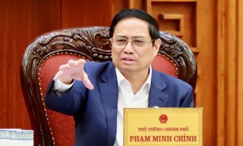 Thủ tướng: Sử dụng tiết kiệm xăng dầu, khuyến khích  dùng xe điện