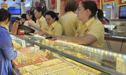 Sáng 12-3, giá vàng miếng SJC, vàng nhẫn đảo chiều giảm hơn 1 triệu đồng/lượng