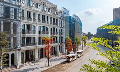 Bất ngờ tiến độ dự án nhà phố hàng hiệu gần Tây Thăng Long của Sunshine