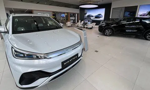 Hơn 10.000 ô tô Trung Quốc nhập về Việt Nam, tăng mạnh hơn 85 %