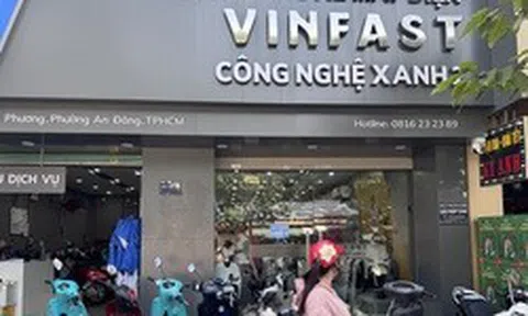 GSM của tỉ phú Phạm Nhật Vượng miễn phí thuê, đổi pin 3 năm cho tài xế Xanh SM Bike