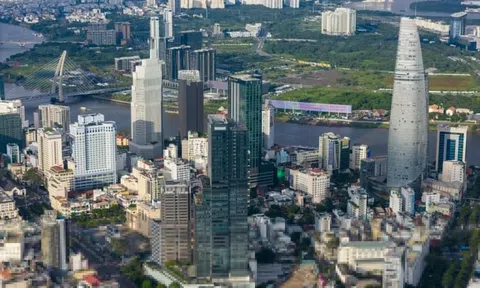 Chuyên gia ngoại hiến kế để Việt Nam xây Trung tâm Tài chính Quốc tế