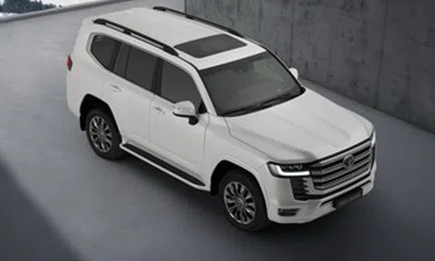 Toyota Việt Nam triệu hồi gần 700 xe sang vì lỗi hộp số