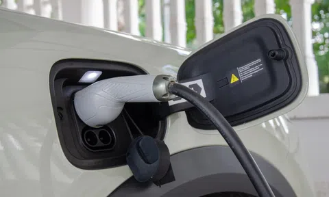 Một 'ông lớn' dệt may muốn làm trạm sạc xe điện