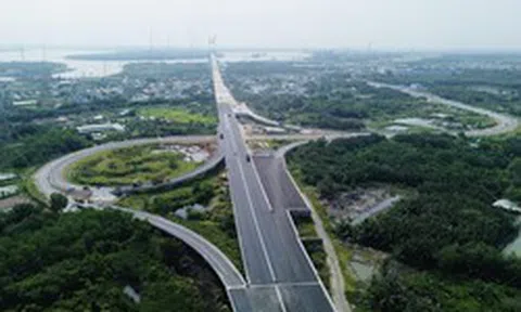 Khu Tây TP.HCM: từ “vùng trũng giá” đến quỹ đạo tăng trưởng mới