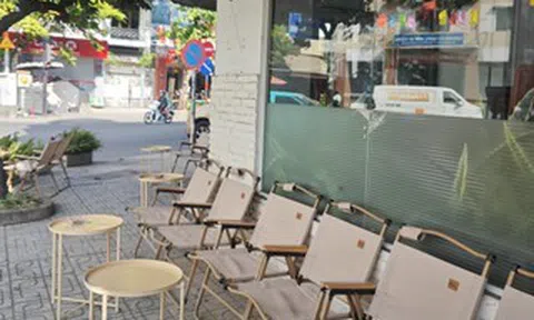 Vào quán cà phê ngồi 10 tiếng chỉ gọi 1 ly nước: Do khách hay chủ quán?