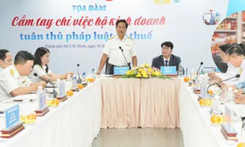 Nhận tiền "tip" qua tài khoản kinh doanh: Chủ quán phải khai thuế sao cho đúng?