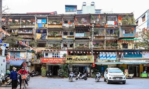 Vì sao nhà đầu tư không mặn mà cải tạo chung cư cũ?