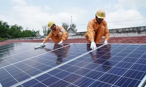 Lắp điện mặt trời mái nhà "tự dùng" có đấu nối từ 25-5: Không báo bị phạt thế nào?