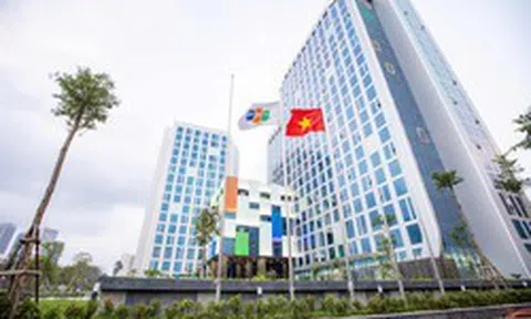 10 câu hỏi trước thềm ĐHĐCĐ FPT: Bài toán tăng trưởng và chiến lược mới AI, UAV, thiết kế chip