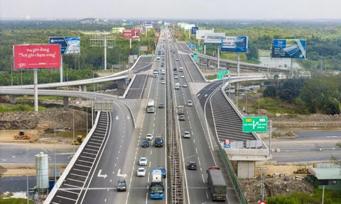 Yêu cầu Vành đai 3, cao tốc Biên Hòa - Vũng Tàu khai thác trước 30/6