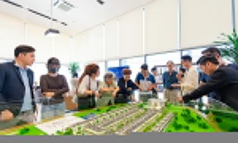 Trung tâm TP.HCM mở rộng theo dòng chảy hạ tầng và đầu tư