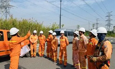 EVNNPT phát động thi đua bảo đảm cung ứng điện trong cao điểm mùa khô 2026