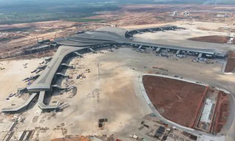 Đưa sân bay Long Thành vào khai thác trong năm 2026 là "nhiệm vụ bắt buộc phải hoàn thành"