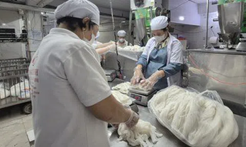 Bà chủ bún tươi Nguyễn Bính nói gì sau buổi làm việc với phường Tân Sơn?