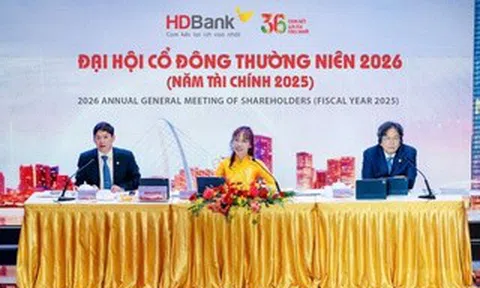 Tỉ phú Nguyễn Thị Phương Thảo giải thích vì sao HDBank không chia cổ tức bằng tiền mặt