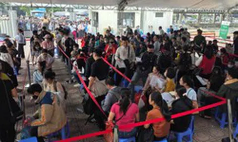 Nhà ở xã hội và thực trạng người dân “không đủ nghèo để được hỗ trợ nhưng cũng không đủ giàu để tự mua”