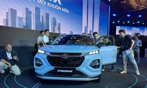 Ô tô tồn kho tới 200.000 chiếc, đại lý đua nhau giảm giá sâu
