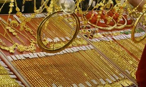 Giá vàng hôm nay 11-5: Giảm mạnh khi vừa mở cửa