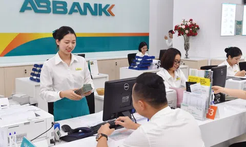 Thu nhập nhân viên ABBank tăng vọt khi ông Vũ Văn Tiền làm Chủ tịch