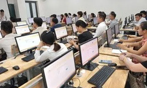 TPHCM: Hơn 6.000 người thi chứng chỉ môi giới bất động sản