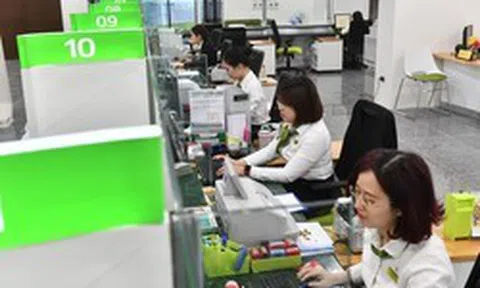 Sinh viên tốt nghiệp loại xuất sắc từ FTU, NEU, AOF, BAV, UEH... chú ý: Một ngân hàng Big4 đang đặc cách tuyển dụng