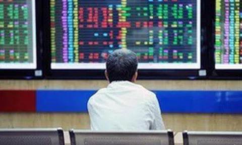 VN-Index "bốc hơi" gần 50 điểm, nhà đầu tư chờ một sự kiện cực quan trọng trong tuần tới