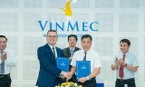 Bệnh viện Trung ương Huế chuyển giao kỹ thuật ghép thận cho Vinmec Nha Trang, mở ra cơ hội điều trị chuyên sâu ngay tại địa phương