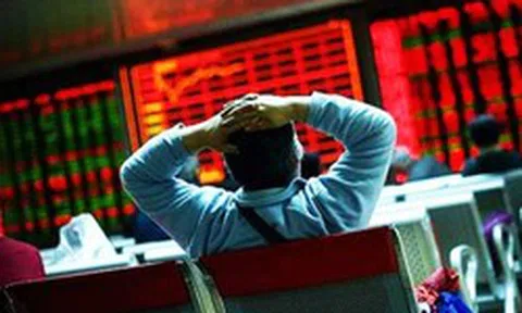 Khối ngoại bán ròng hơn 3.100 tỷ đồng tuần VN-Index rơi gần 50 điểm, cổ phiếu nào bị "xả" mạnh?