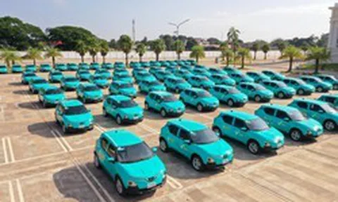 Hãng taxi của ông Phạm Nhật Vượng thay Tổng Giám đốc