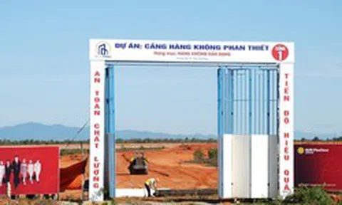 Đơn vị thi công sân bay 4.000 tỷ đồng của Sun Group tại tỉnh rộng nhất Việt Nam đang làm 1 việc quan trọng