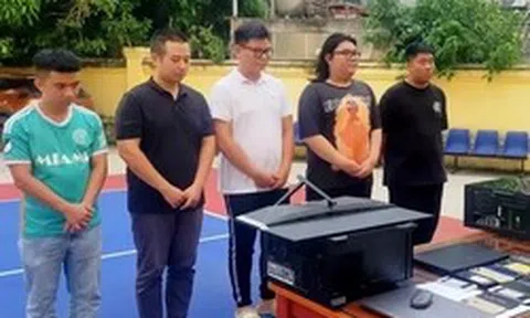 Thủ đoạn ‘qua mặt’ sinh trắc học, chiếm đoạt hơn 1.000 tài khoản ngân hàng