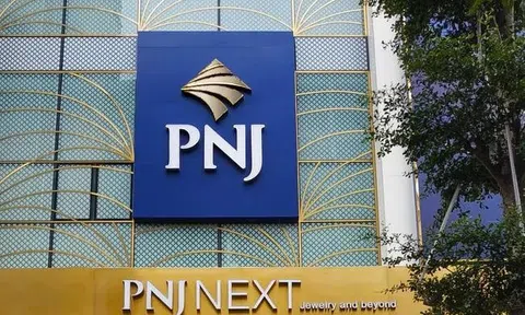 Gần 1.000 tỷ 'giải cứu' cổ phiếu PNJ