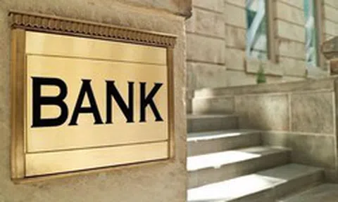 Cập nhật KQKD ngân hàng ngày 10/7: Lợi nhuận một nhà băng ước giảm 50%, lãnh đạo nói đang ở tình thế rất nan giải và nợ xấu có thể tăng vọt