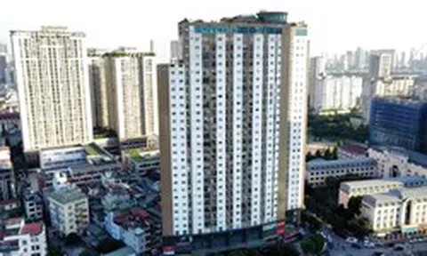 Hàng trăm hộ dân chung cư Thăng Long Tower bị 'treo' sổ hồng cả chục năm