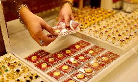 Giá vàng miếng, vàng nhẫn trơn ngày 10/7 đảo chiều tăng mạnh lên 150 triệu đồng/lượng