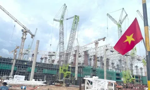Công trình nghìn tỷ 'chờ' vật liệu: Loạt dự án APEC tại Phú Quốc vượt khó