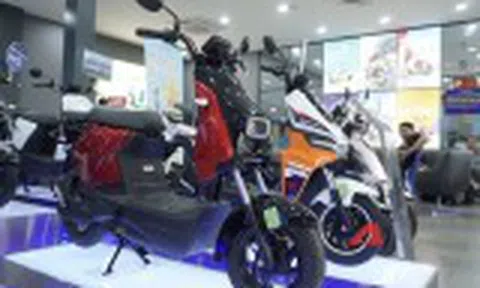 Giải mã VinFast Amio S: Xe máy điện trang bị bàn đạp, không cần bằng lái, giá chỉ hơn 11 triệu đồng