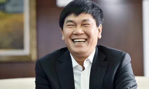 Doanh thu của 'vua thép' lần đầu vượt 2 tỷ USD