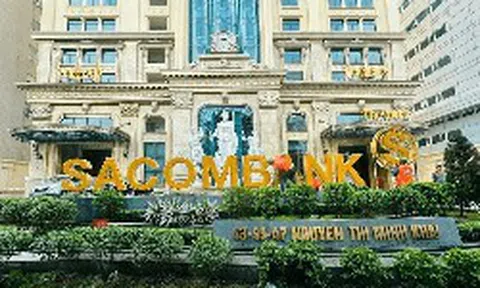 Hai Phó Tổng Giám đốc của Sacombank thôi việc