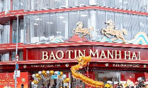 Bảo Tín Mạnh Hải: Có 7 giao dịch nhận đặt cọc vàng miếng là do bị rách vỏ bao bì, phải chuyển đến SJC để đóng lại